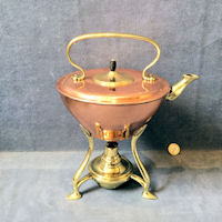 Benson Copper Kettle on Stand K169