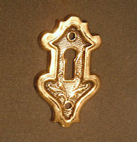 Brass Keyhole, 4 available KC300