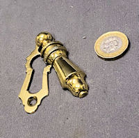 Brass Keyhole with Cover KC582