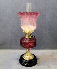 Cranberry Font Oil Side Lamp