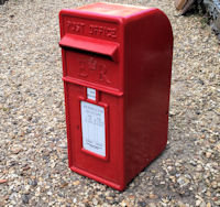 ER Post Mounted Letter Box