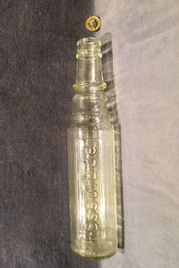 Essolube Oil Bottle BJ186