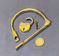 Harrods Kit Bag Brass Hasp & Padlock PL88