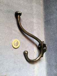 Kenrick Cast Iron Hat and Coat Hook CH840