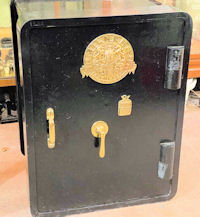 Milners Fireproof Safe S194