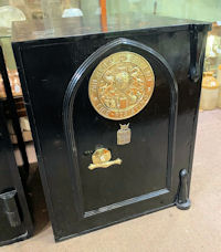 Milners Fireproof Safe S195