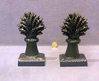 Pair of Cast Iron Sheaf of Corn Mantel Ornaments MO75