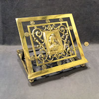 Queen Victoria Brass Book Stand RS6