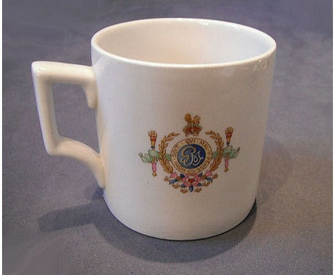 1935 Jubilee Mug — view 2