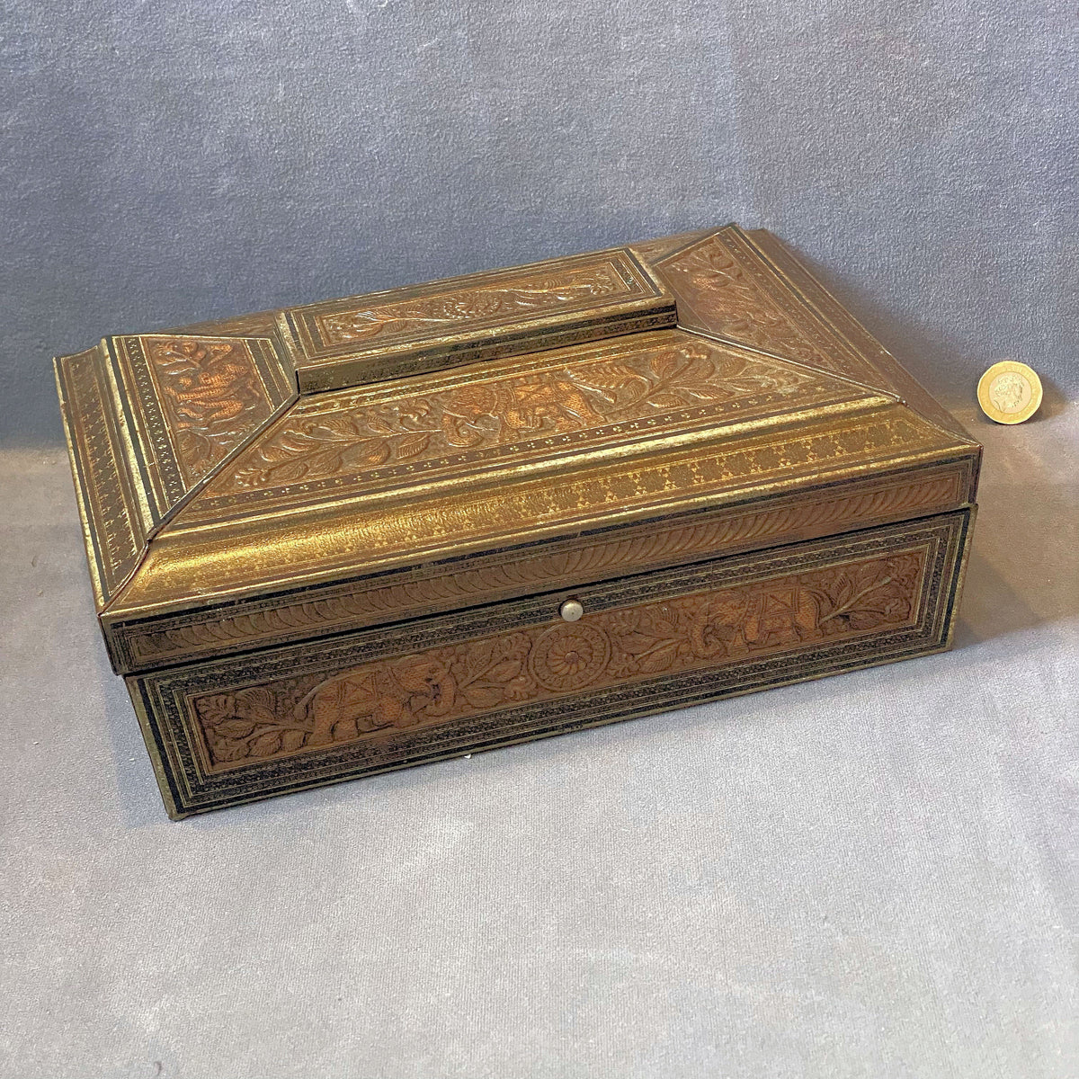 Huntley & Palmers Biscuit Tin