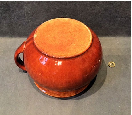 Arts & Crafts Chamberpot — view 3