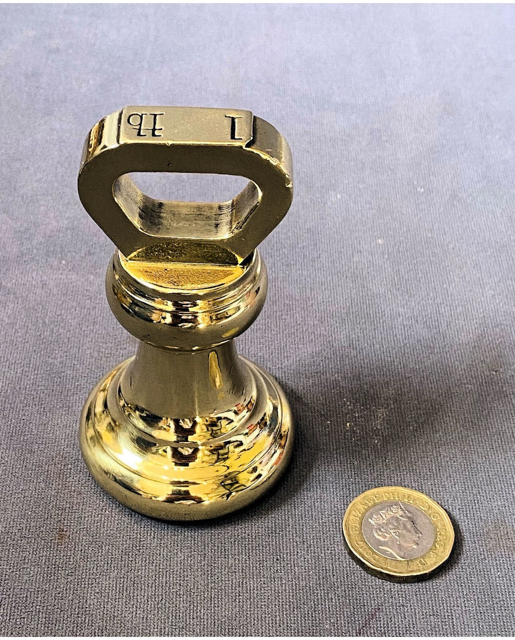 Avery 1lb Brass Shop Counter Weight — view 2