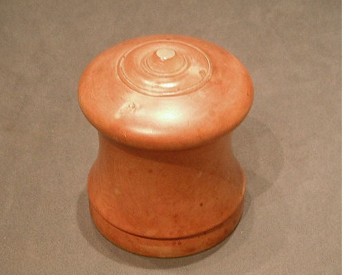 Boxwood Tub with Lid — Wood, late 19th century