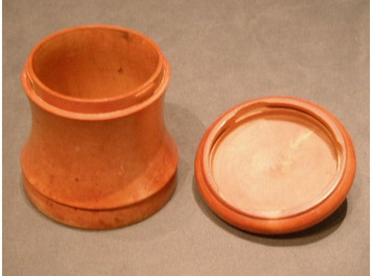 Boxwood Tub with Lid — view 2