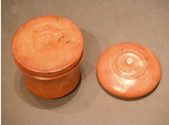 Boxwood Tub with Lid — view 3