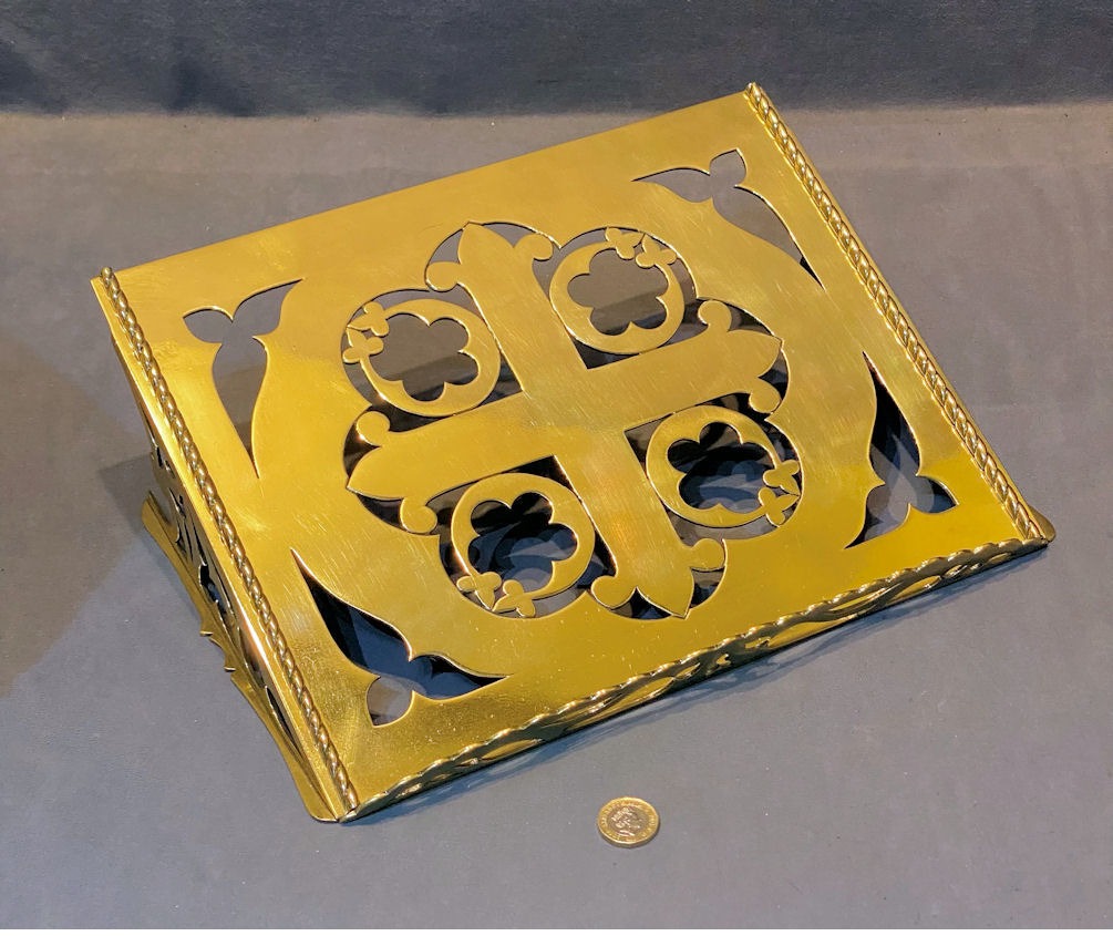 Brass Lecture — Brass, late 19th century