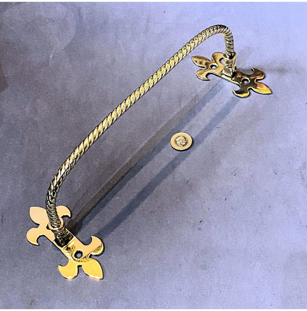 Brass Pew Rail for Umbrella — view 2