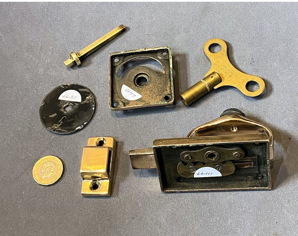 Brass Vacant / Engaged Toilet Door Bolt — view 3