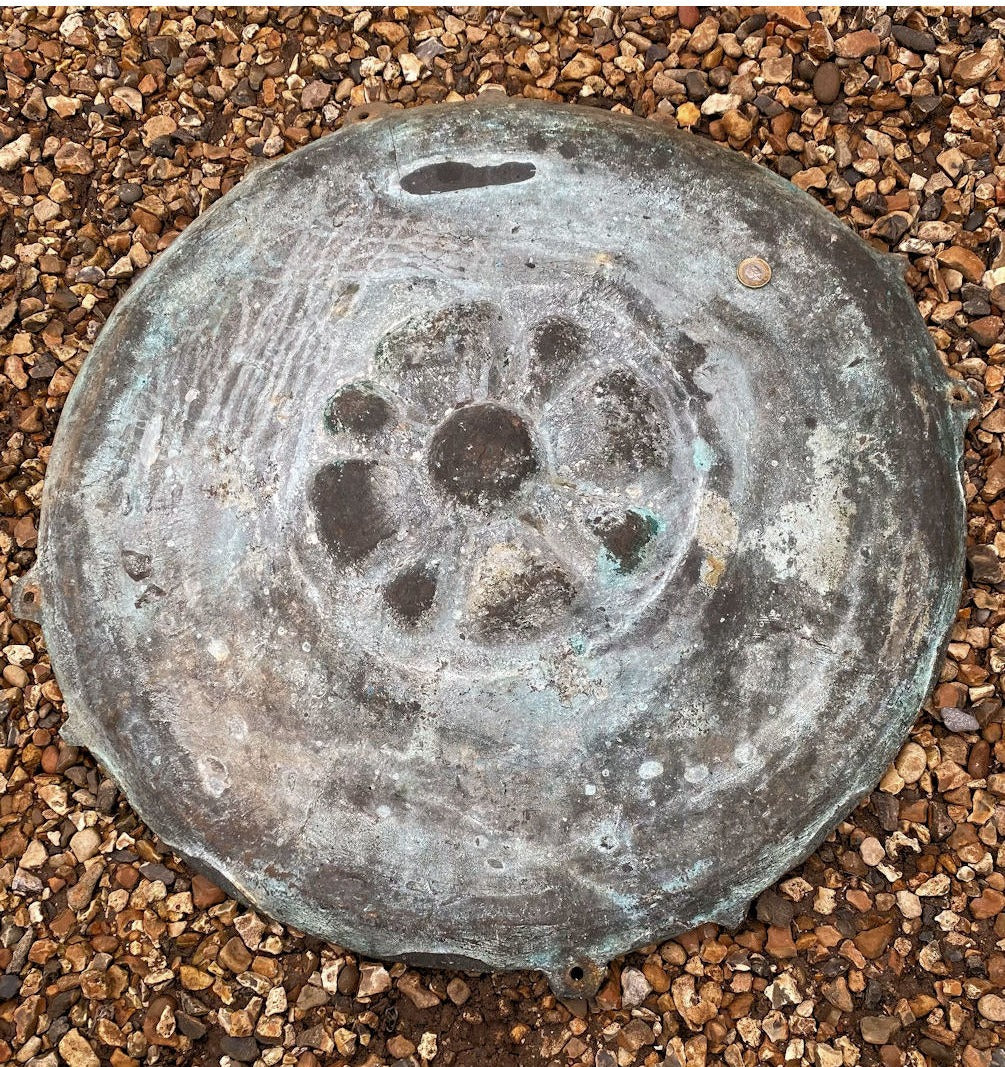Bronze Ceiling Rose Mould — view 2