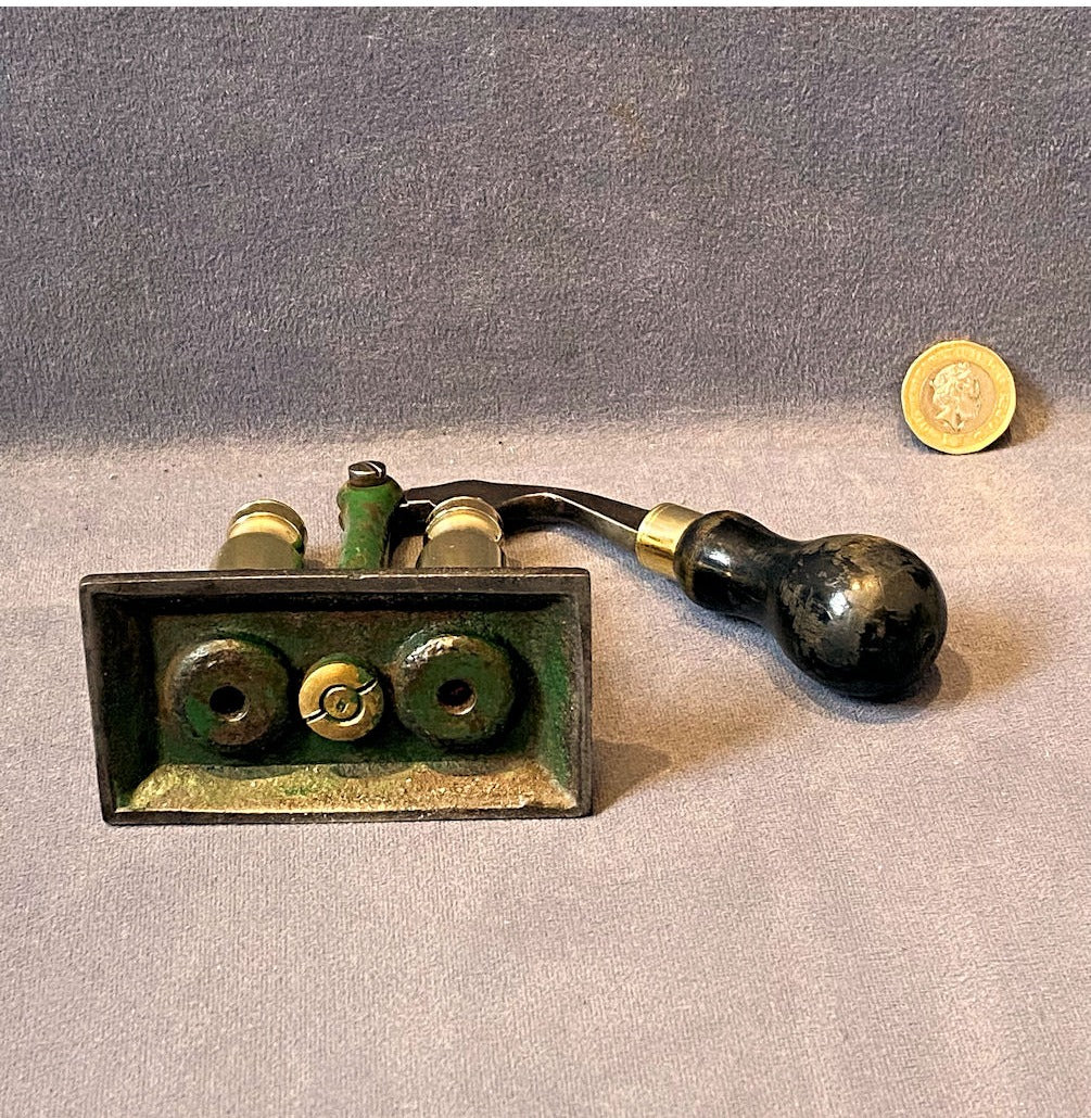 Cartridge Reloading Tool — view 3