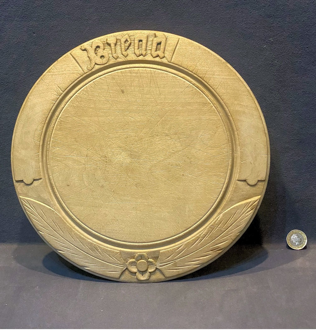 Carved Bread Board — Sycamore, circa 1900