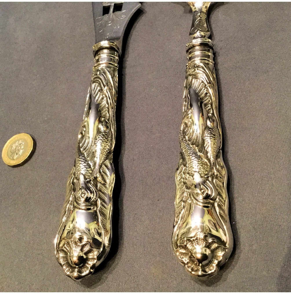 Cased Pair of Fish Servers — view 6