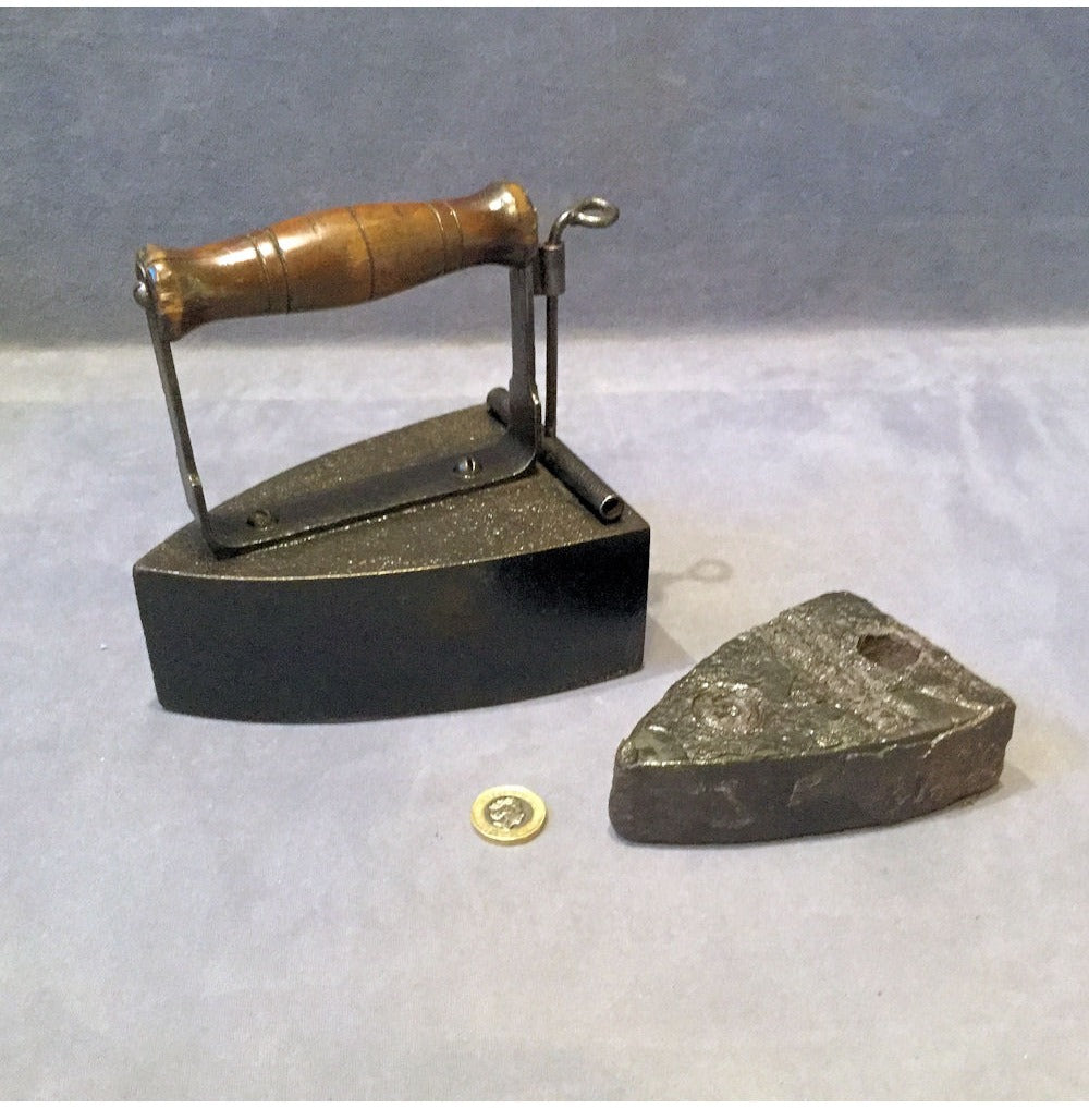 Cast Iron Box Iron with Slug — view 2