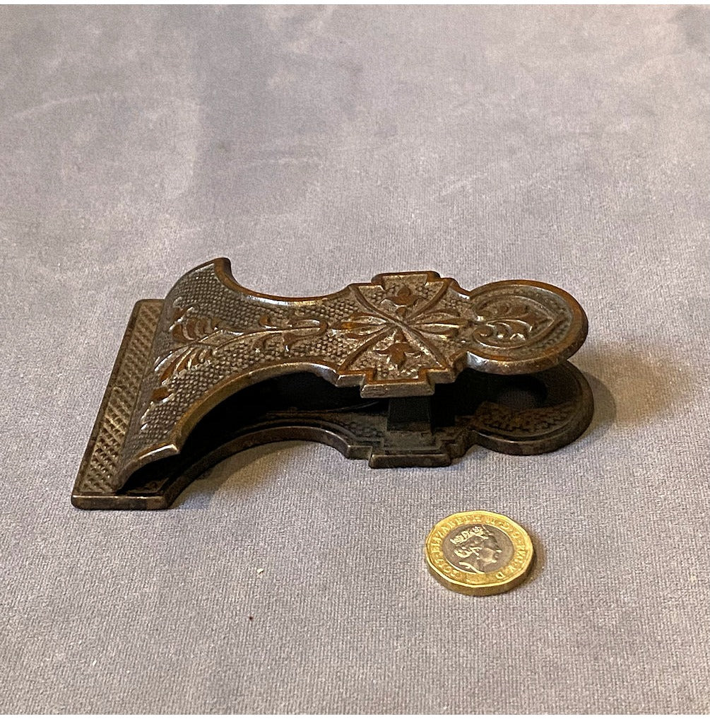 Cast Iron Letter Clip — view 2