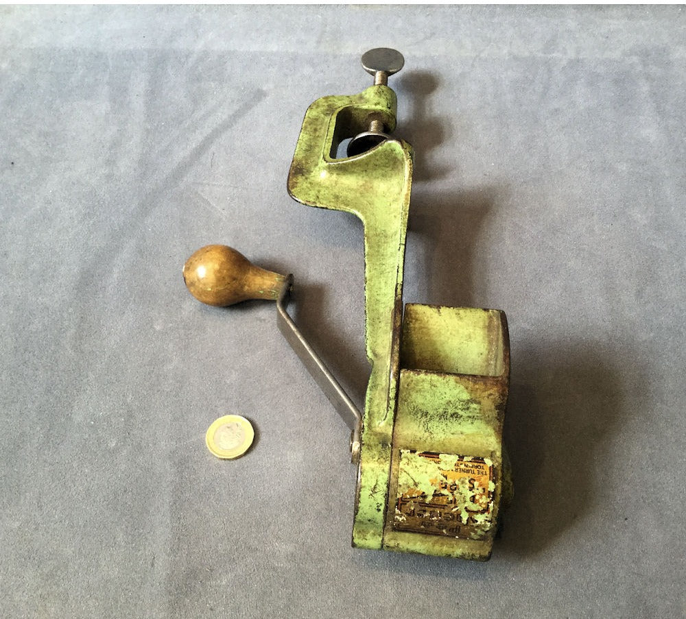 Cast Iron Pea Sheller — view 3
