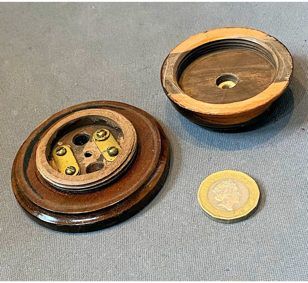 Ceiling Rose for Electric Bell Pendant Switch — view 2