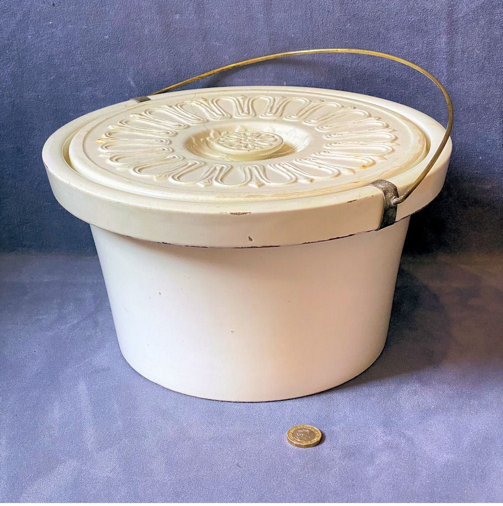 Ceramic Commode Liner — Ceramic, late 19th century