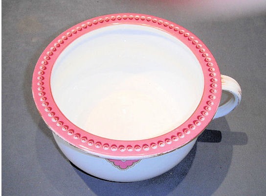 Chamberpot — view 2