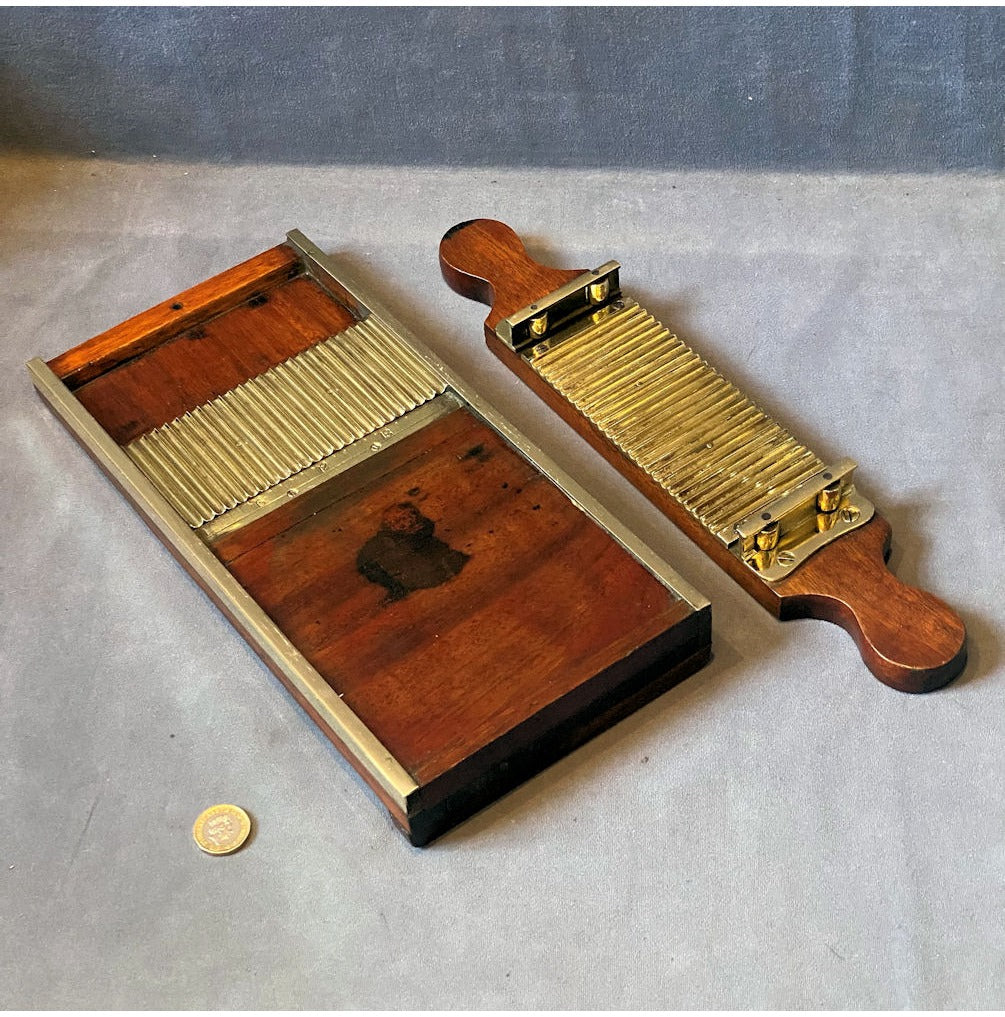 Chemists 2 Piece Pill Roller — view 2