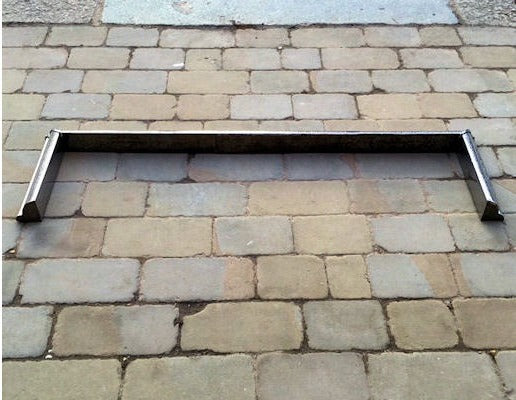 Chromed Fire Kerb — view 3