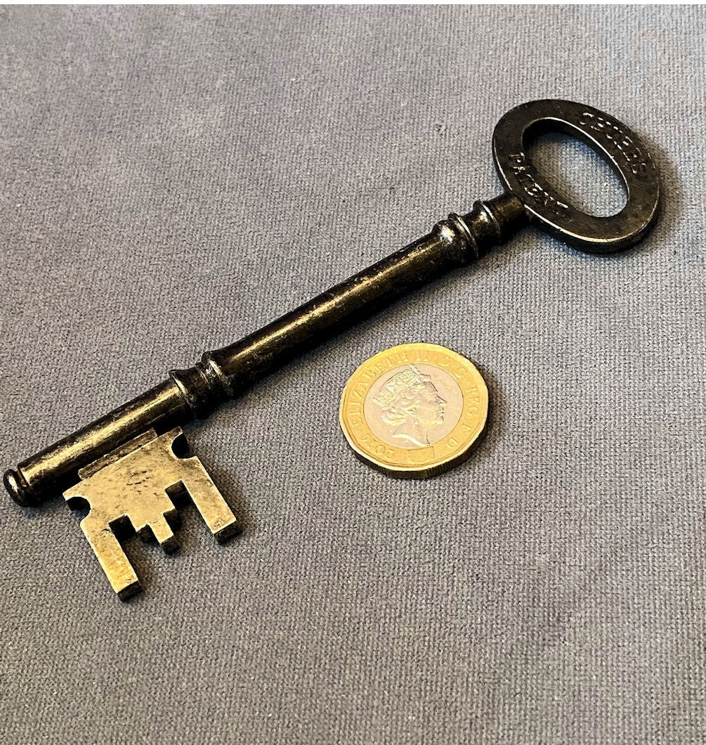 Chubb Door Lock Key — view 2