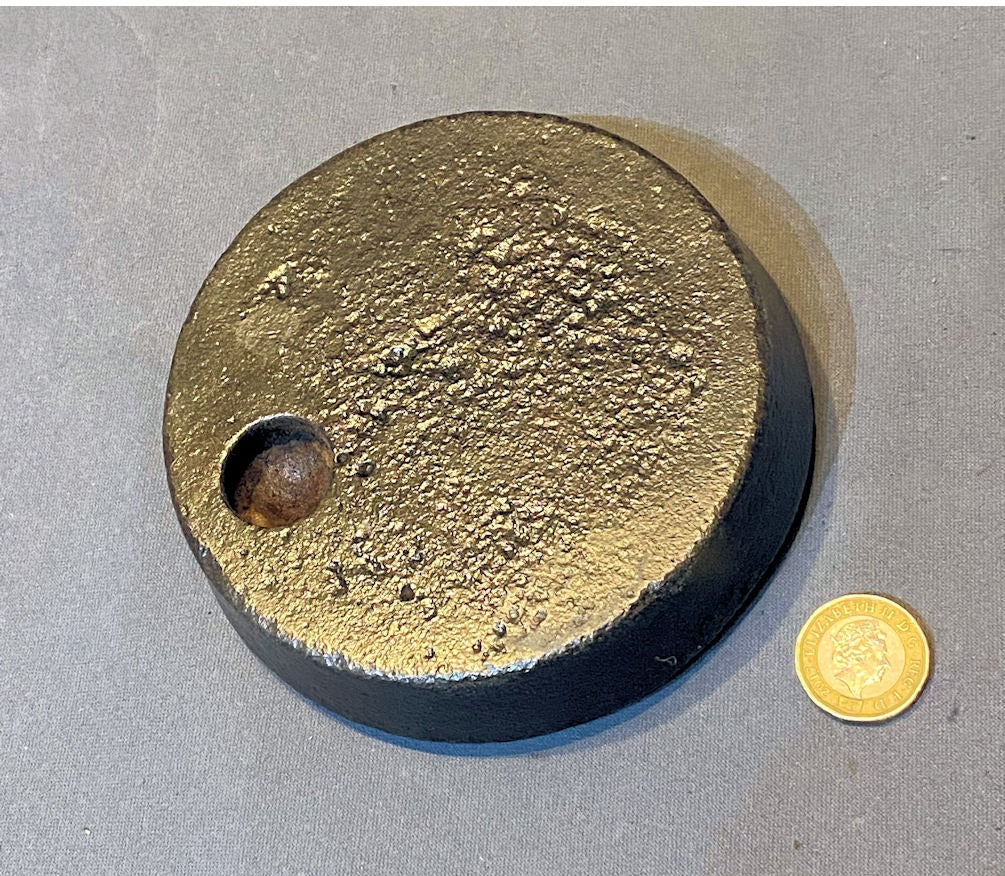 Collings & Wallis 4lb Cast Iron Weight — view 2