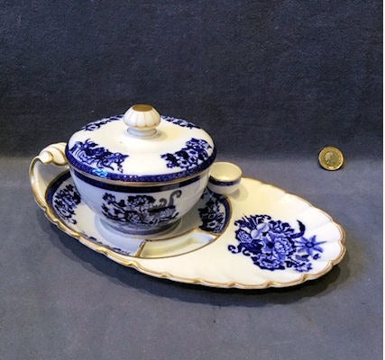 Copeland Bowl on Stand — late 19th century