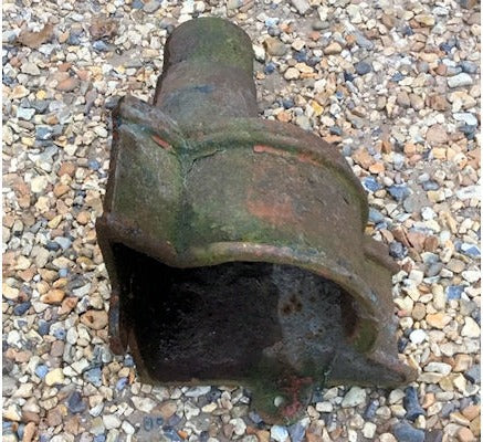 Corner Cast Iron Rain Hopper — view 2