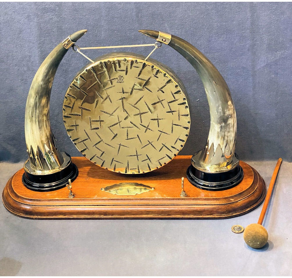 Cow Horns Table Dinner Gong — view 3