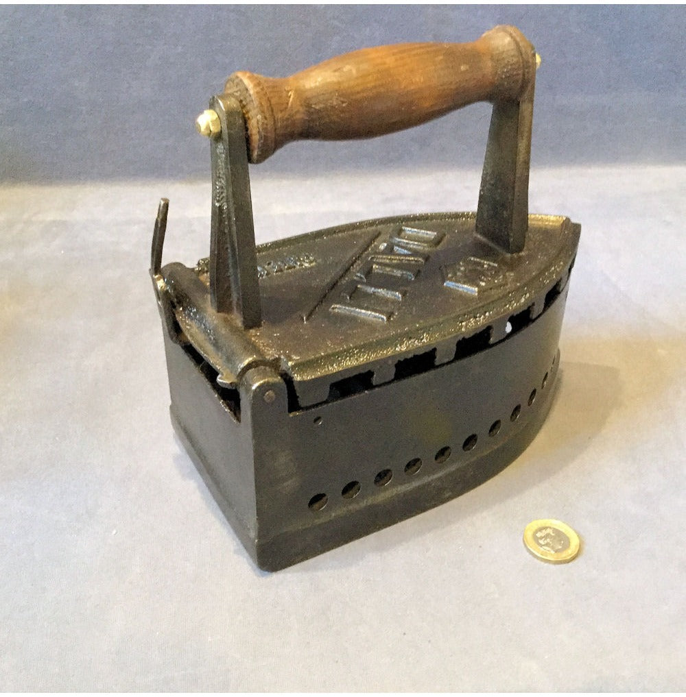 Dalli Charcoal Box Iron — view 2