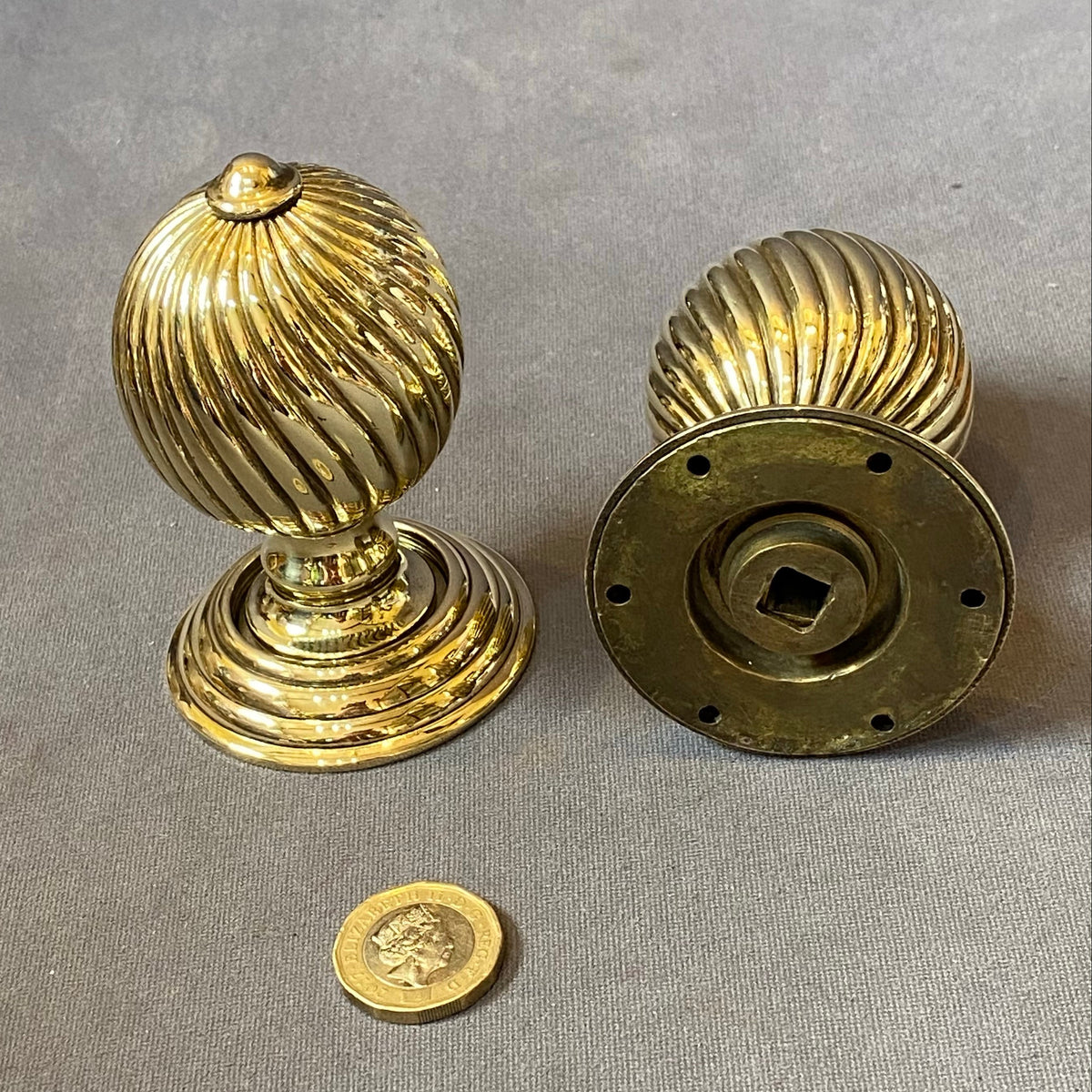 diagonal-twist-brass-door-handles