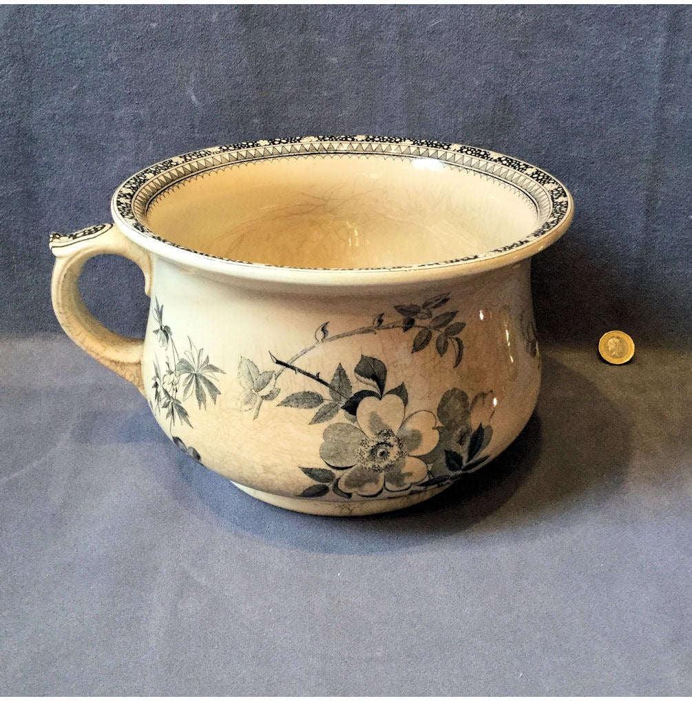 Doulton Chamberpot — view 2