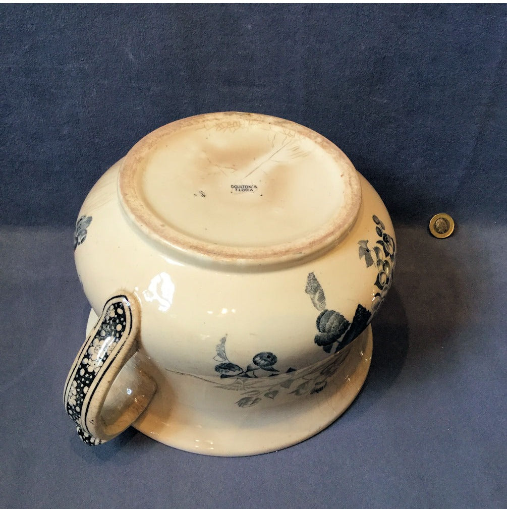 Doulton Chamberpot — view 4