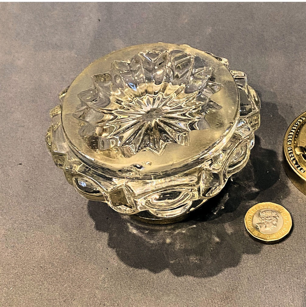 Dowlers Patent Glass Inkwell — view 5