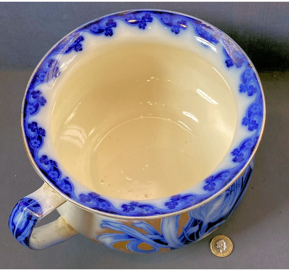 Flow Blue Chamberpot — view 4