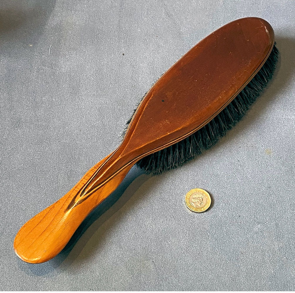 Gents Clothes Brush — Mahogany, 1920's