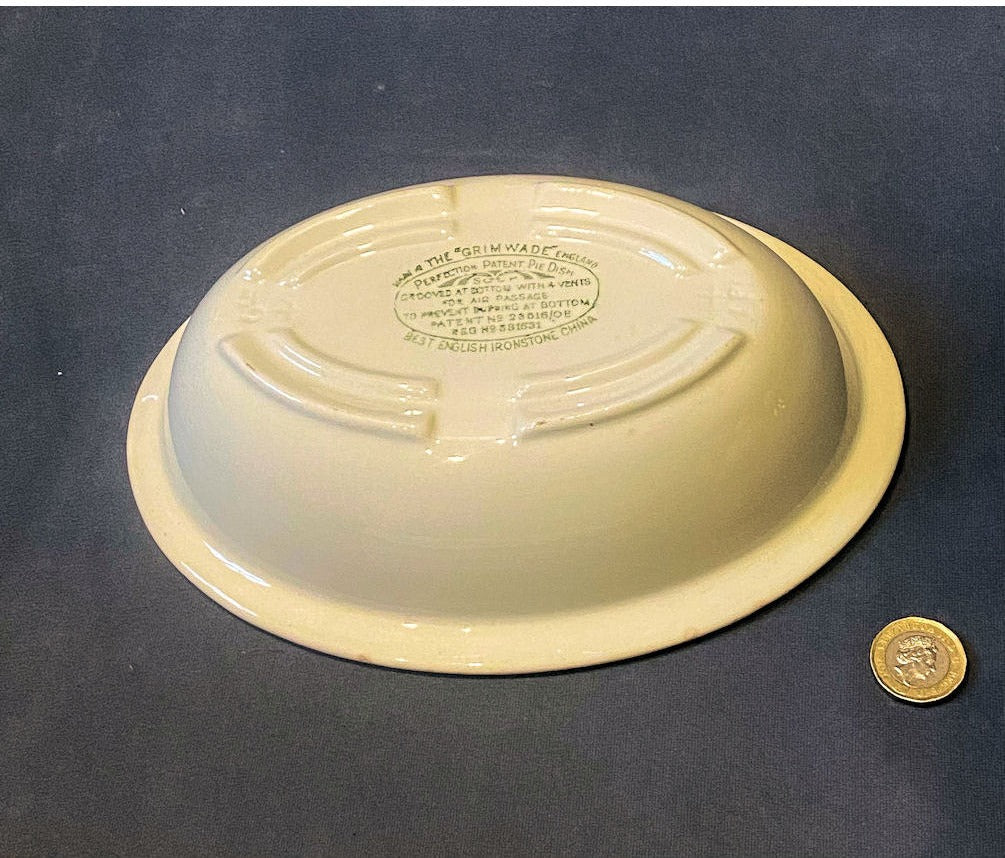 Grimwade Patent Pie Dish — view 3