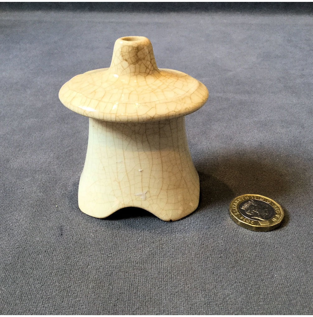 Grimwades Pie Funnel — view 2