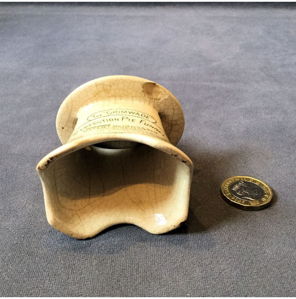Grimwades Pie Funnel — view 4