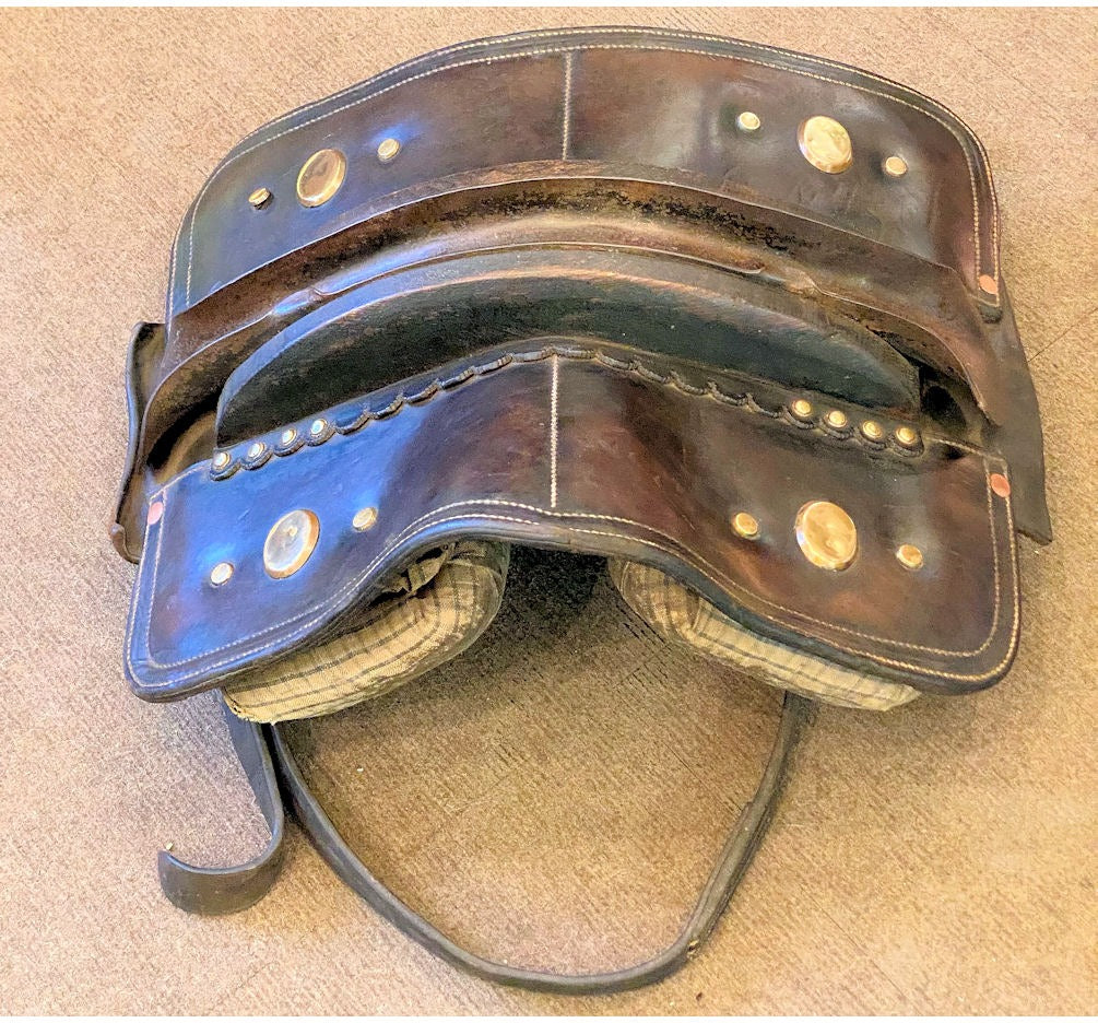 Heavy Horse Leather Saddle Pad — view 4